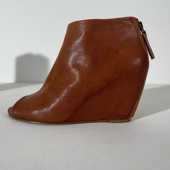 Nine West : Blaze Cognac Leather Open-Toe Wedge Ankle Booties : 5 1/2 - Picture 4 of 10